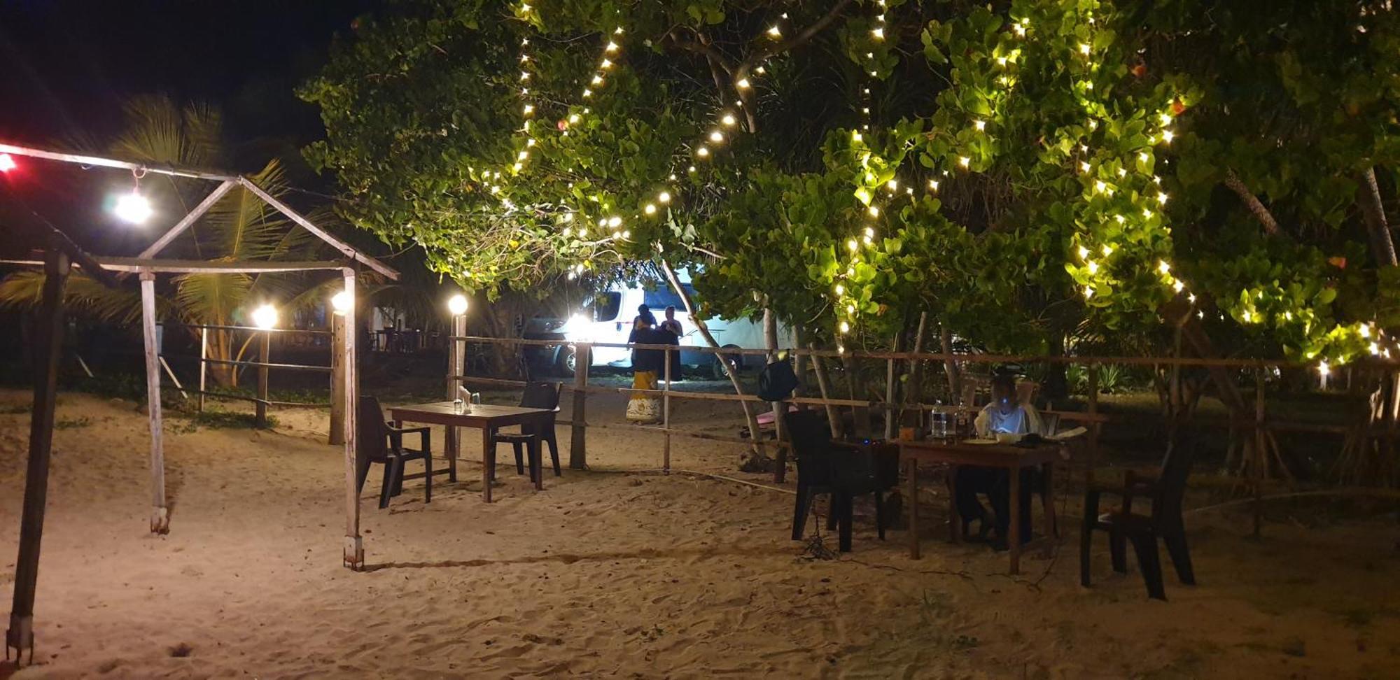 Blissbay @ The Rock Ξενοδοχείο Nilaveli Εξωτερικό φωτογραφία